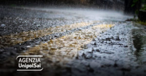 Proteggi la tua auto da temporali e grandine